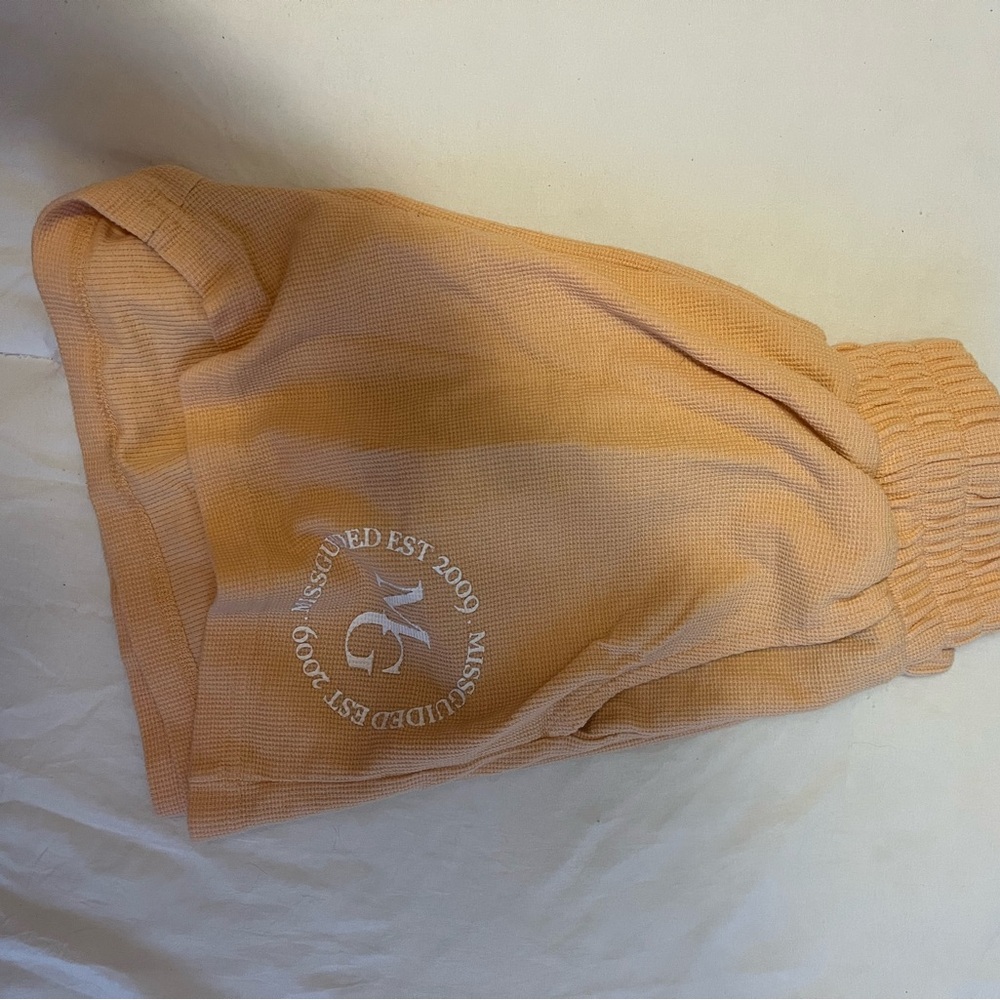 Missguided Peach Ribbed Top - Picture 2 of 5